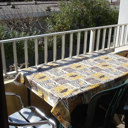Juste A Cote De La Plage, Wifi Apartment ปอร์-ลา-นูแวลล์ ภายนอก รูปภาพ